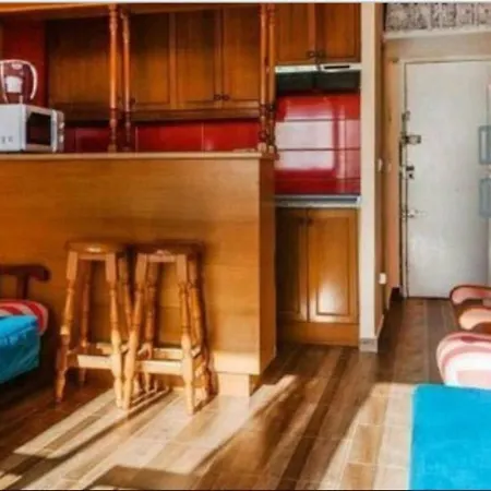 דירה Captivating 2-bed In