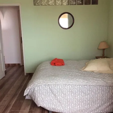 דירה Captivating 2-bed In טורבייחה