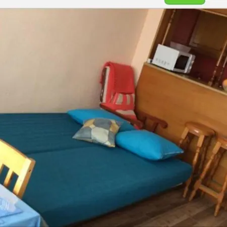 דירה Captivating 2-bed In